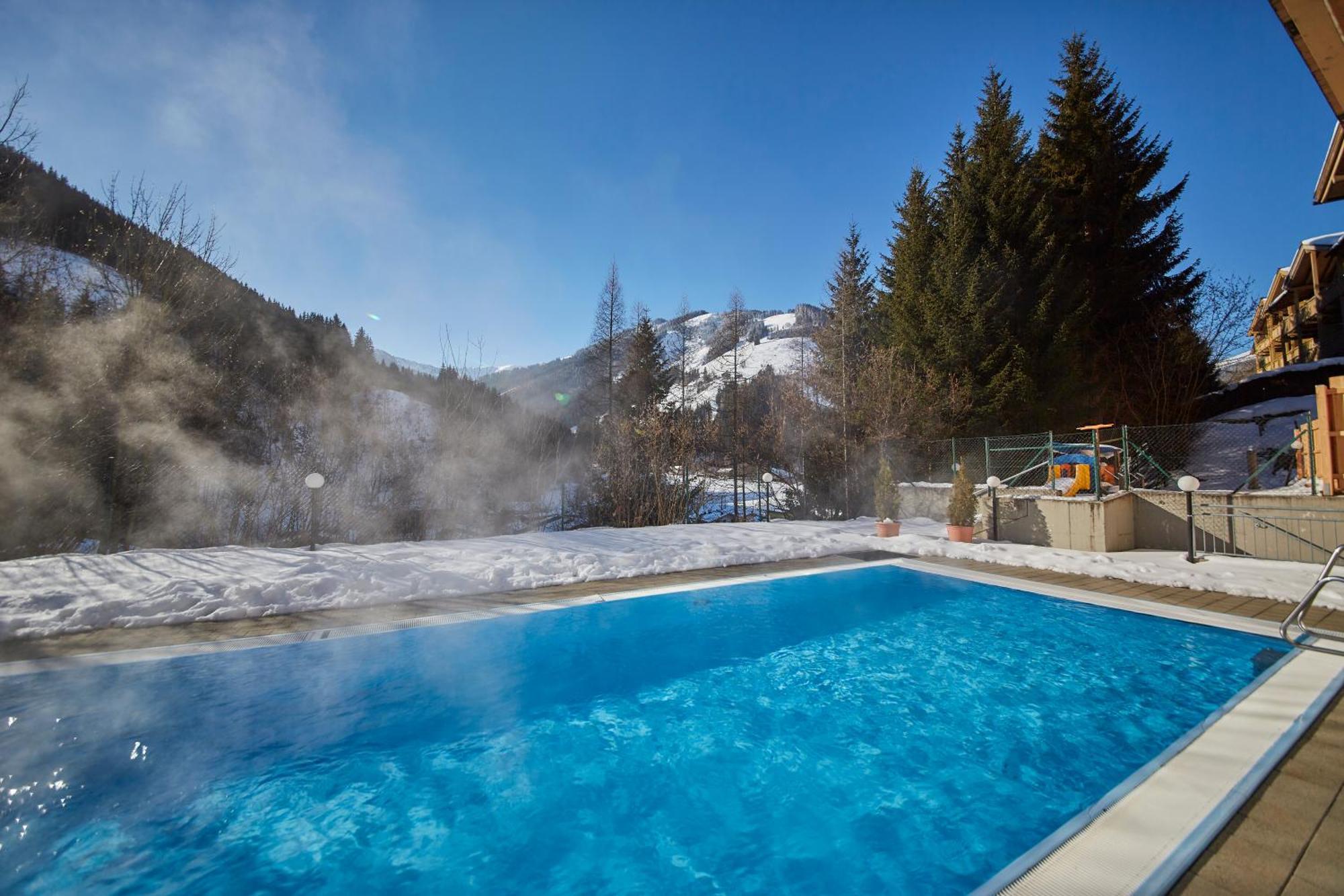 Alpenparks Apartment & Ferienresort Rehrenberg Viehhofen Exteriér fotografie